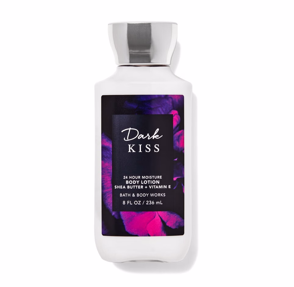 dark-kiss-lotion تصویر لوسیون بدن دارک کیس بس اند بادی ورکس، آبرسان و معطر
