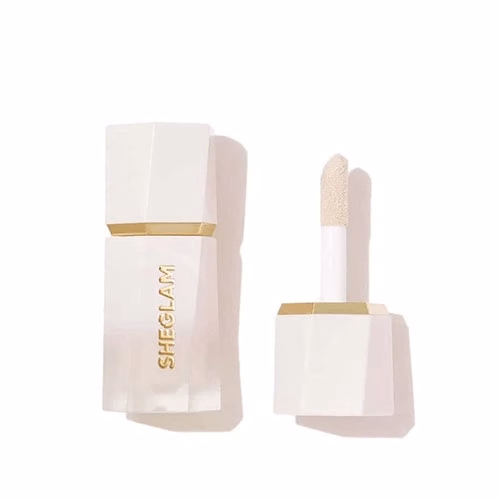 هایلایتر مایع شیگلم مدل Bellini Brunch برای درخشش طبیعی و برجستهسازی صورت. هایلایتر مایع شیگلم مدل Bellini Brunch برای درخشش طبیعی و برجستهسازی صورت.