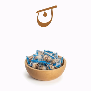 کشک محلی قیطران در کاسه چوبی