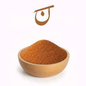 کاسه چوبی پر از خاکشیر مرغوب و تازه