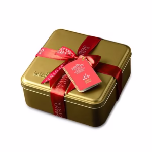 بسته‌بندی سوهان عسلی محمد ساعدی نیا ۵۰۰ گرمی با روبان قرمز