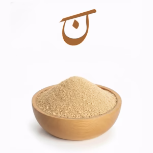 کاسه چوبی حاوی پودر زنجبیل ممتاز