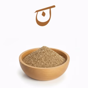 کاسه چوبی حاوی پودر لیمو زرد طبیعی